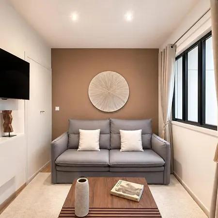 Appartement Charming - Louvre & Tuileries Gardens